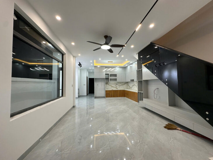 ???? Nhà 2 tầng vừa mới toanh Mặt Tiền Đường Phan Kế Bính ( đường Dương Quảng Hàm cũ ) – TP Huế ✅