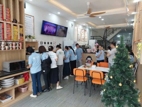 Quận Bình Thạnh , Nhanh Còn ! Quán Mì Hàn Quốc Tự Động ! MB đẹp, DT : 4m x 22m, Tel : 0395292592 (
