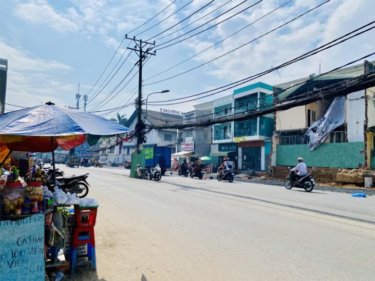 NHÀ BÁN DƯƠNG QUẢNG HÀM, DIỆN TÍCH 178M2, 5 TẦNG, 18 PHÒNG, DÒNG TIỀN TRÊN 100 TRIỆU, GIÁ BÁN NHANH