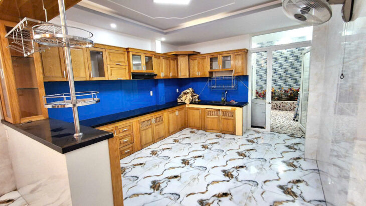 Nhà 1 Lầu HXH Phan Huy Ích, P12 _DT: 240m2,2 PN