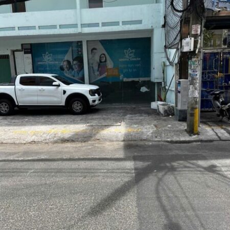 Cho thuê Mặt Bằng Trệt và Lầu 1 kinh doanh ở Lý Thường Kiệt Quận 11