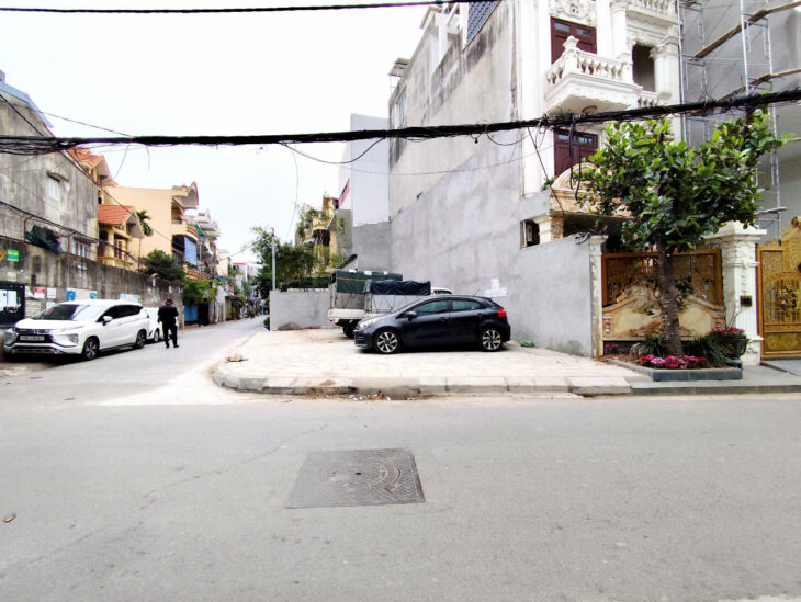 Bán đất Mặt đường Đông Trà – CHợ Hàng, lô góc 2 mặt tiền, 93.4m, Giá 7.6 tỉ