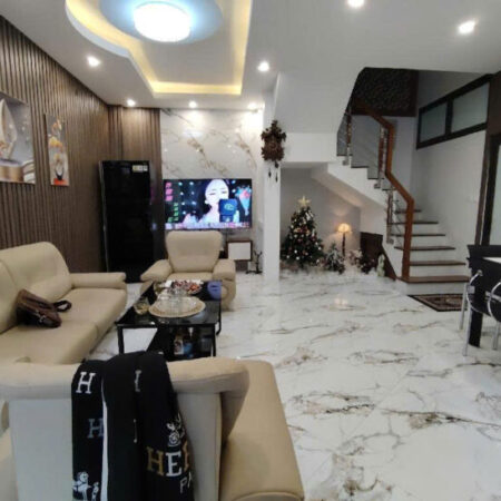 1 CĂN DUY NHẤT, 1 NHÀ OTO TRÁNH #PHỐ KẺ TẠNH #VIỆT HƯNG, 43.5M NHÀ 5 TẦNG- BÁN NHANH TRONG TUẦN