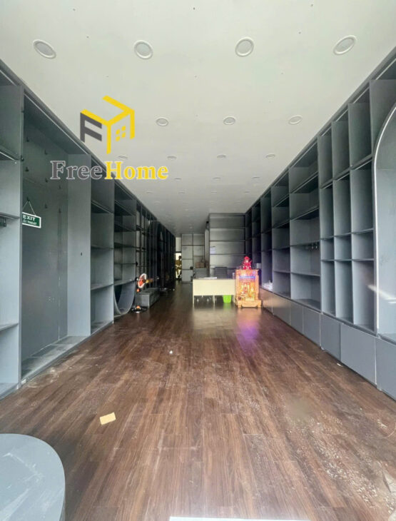 ???? Cho thuê nhà 2 tầng mặt tiền Lê Quý Đôn trung tâm Thành phố Huế