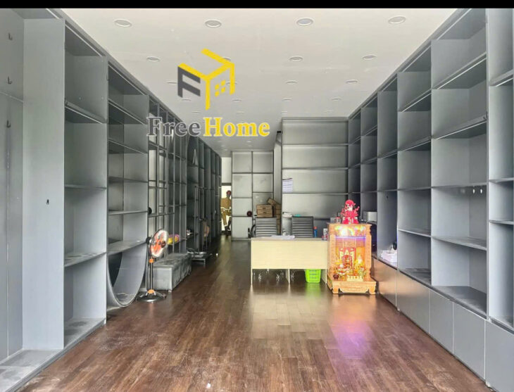 ???? Cho thuê nhà 2 tầng mặt tiền Lê Quý Đôn trung tâm Thành phố Huế