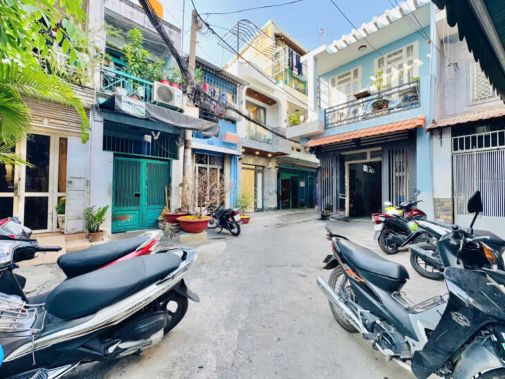 6.38 tỷ bán nhà mới Tăng Bạt Hổ-Phan Văn Trị-CN 46m2- 2 tầng- 4mx12m- 3PN- full NT