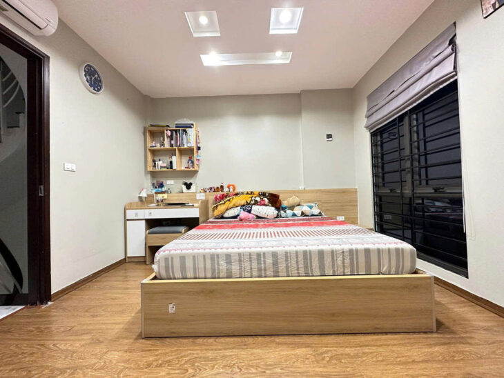 Bán nhà riêng tại Ngõ 213 Giáp Nhất,Thanh Xuân , DT 53m2, 6PN, 5WC, giá cực chất 8,9 tỷ