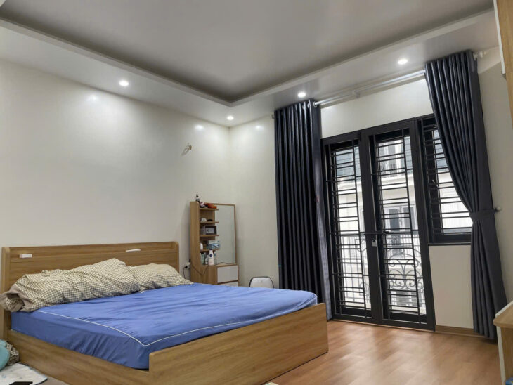 Bán nhà Việt Phát – Vĩnh Niệm, 63m 3 tầng, đưởng 12m, full nội thất, Giá 6.1 tỉ