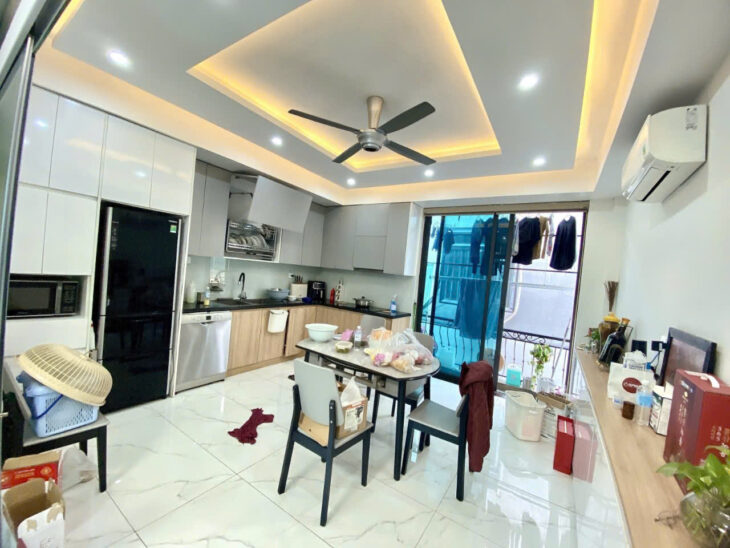 MẶT PHỐ KIM GIANG- HOÀNG MAI, VỈA HÈ, KINH DOANH, VĂN PHÒNG 72 M2, GIÁ 22 TỶ.