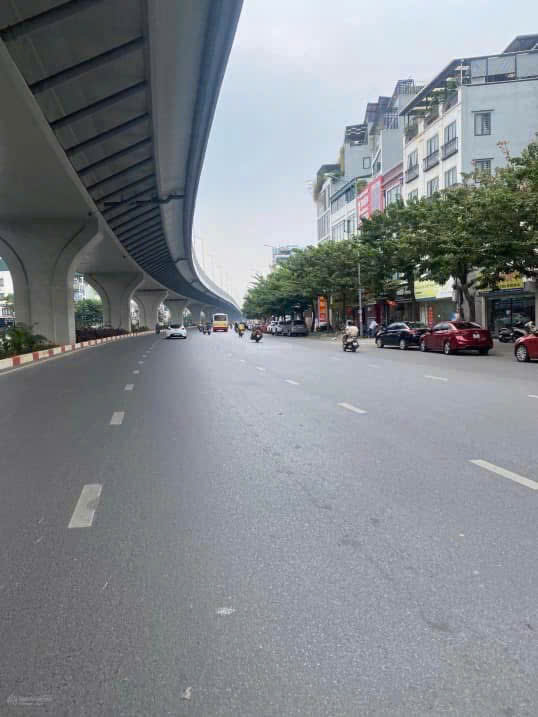 Bán Nhà Mặt Phố Minh Khai – Kinh Doanh Sầm uất Ngày Đêm