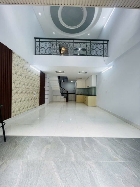 BÁN NHÀ GÒ VẤP, SIÊU GIẢM 600 TRIỆU, KHU PHÂN LÔ, HXH, NHỈNH 5 TỶ.