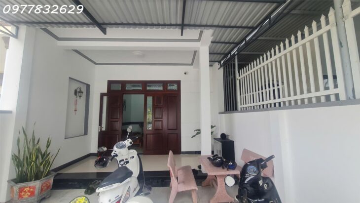 Bán nhà 2 lầu Hẻm Nguyễn Công Trứ – Tân Thiện – TX LaGi giá ngộp sổ riêng