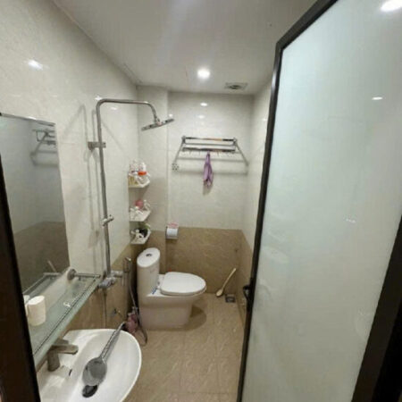 NHÀ ĐẸP HÀO NAM – VỊ TRÍ VÀNG TRUNG TÂM – 7,85 tỷ-34m