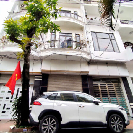 Bán nhà tuyến 2 Lạch Tray, 45m 3 tầng, đường 8m, Giá 5.7 tỉ gần Cầu Vượt