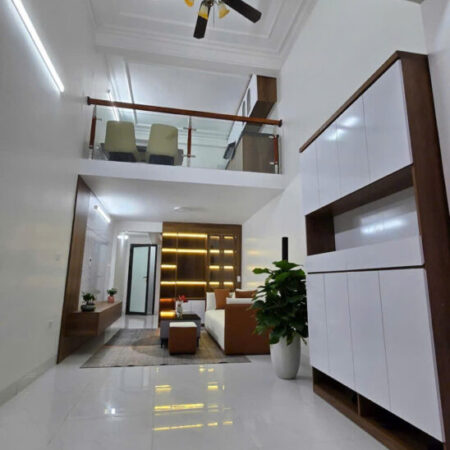 EM BÁN NHÀ Ở #BƯỞI #TÂYHỒ 5 Tầng 35m2 dân xây -8x tỷ- Gõ 3 Gác Tránh- 10m ra Oto