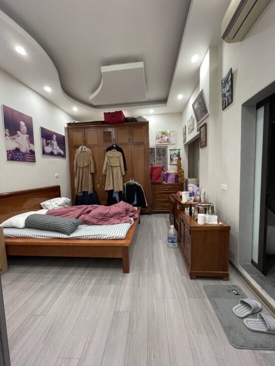 BÁN NHÀ DÂN XÂY -NGÕ HÒA BÌNH-PHỐ KHÂM THIÊN 2 TẦNG-50M2- GIÁ CHỈ 11 TỶ