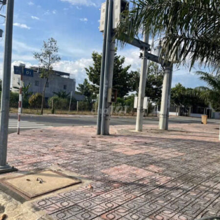 CHỦ KẸT TIỀN CẦN BÁN LÔ ĐẤT TẠI KDC HỘI NGHĨA ( PHƯỜNG HỘI NGHĨA, TÂN UYÊN, BÌNH DƯƠNG)