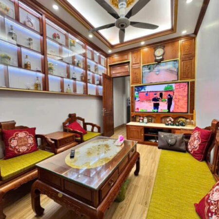 SIÊU PHẨM ĐỐNG ĐA – GIÁP BA ĐÌNH Giảng võ 36/42m 6 tầng, MT 3m, 8.9 tỷ