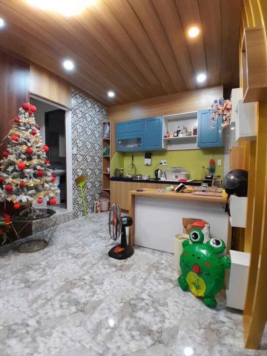 ► Nhà Kiệt Trưng Nữ Vương, gần Lê Đình Thám, 50 m2, 2 tầng sạch đẹp, sân rộng, 2.6 tỷ