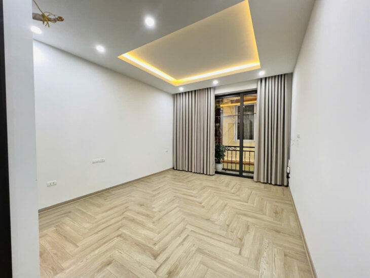 BÁN NHÀ TAM TRINH – HOÀNG MAI, DT 57 M2, 5 TẦNG, THANG MÁY, MT 4 M, GIÁ 13,9 TỶ.