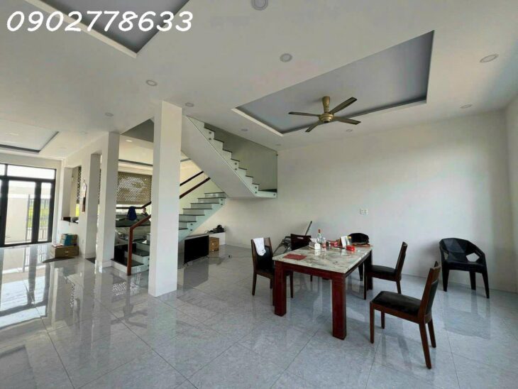 Hướng : Đông NamCăn biệt thự khu dân cư Phúc Hiếu, Hiệp Hoà, BIÊN HÒA, Diện tích 11×20= 220m2,Sổ