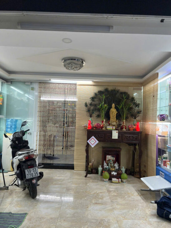 6.9 tỷ- bán nhà hẻm 220 Hoàng Hoa Thám- chợ Cây Quéo- 5 tầng- 4.5mx10m- 5PN