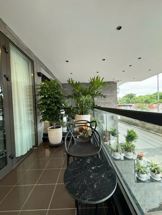 Tòa CHDV 9 tầng thang máy phố Nguyễn Thị Định – 85m nhỉnh 29 tỷ