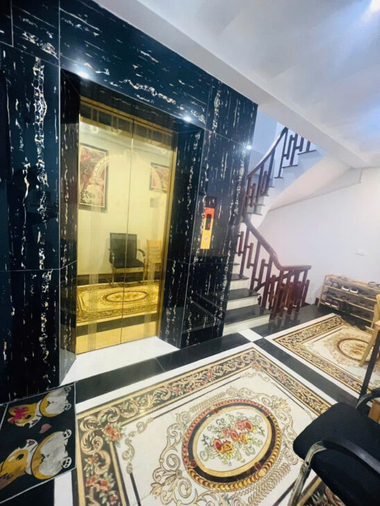 Tòa CHDV 9 tầng thang máy phố Nguyễn Thị Định – 85m nhỉnh 29 tỷ