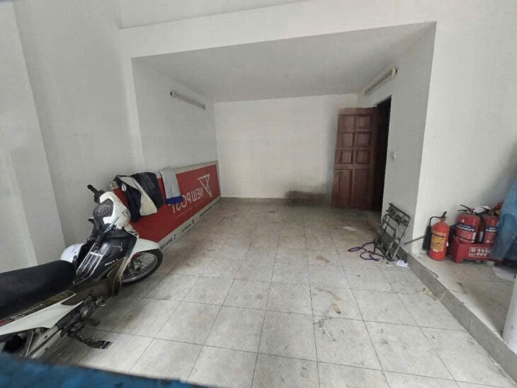 PHÂN LÔ VỈA HÈ – Ô TÔ TRÁNH – HOÀNG QUỐC VIỆT -KHUNG CỘT – MT 10M – CHỈ 16.5 TỶ