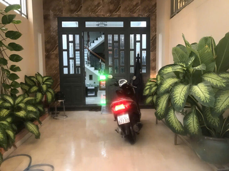 HẺM XE HƠI 3 TẦNG 70M2,4PN, 4WC – PHÚ HỮU, TP THỦ ĐỨC