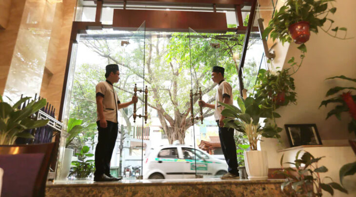 ???? KHÁCH SẠN SANG TRỌNG ???? Mặt phố Hàng Gà 107m2 135 tỷ Hoàn Kiếm