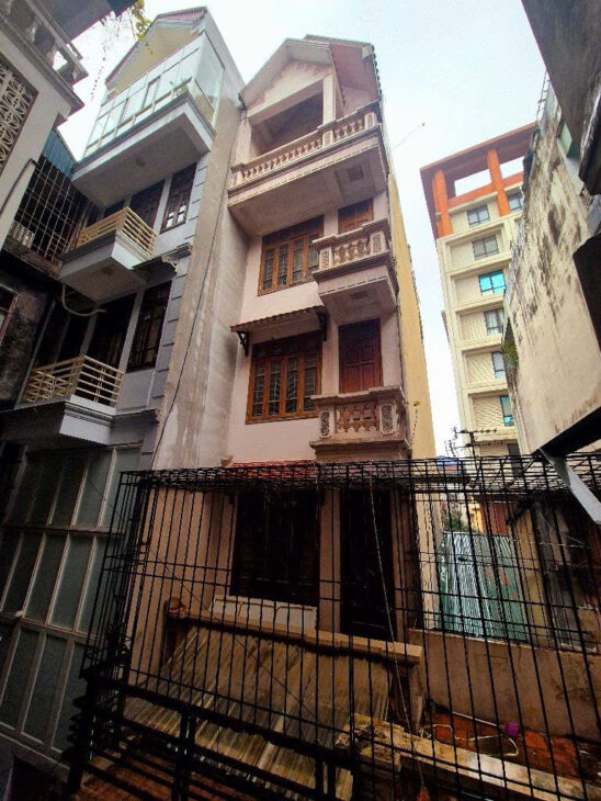 bán nhà Đống Đa 63m Đặng Tiến Đông, 2 thoáng, ô chờ thang máy