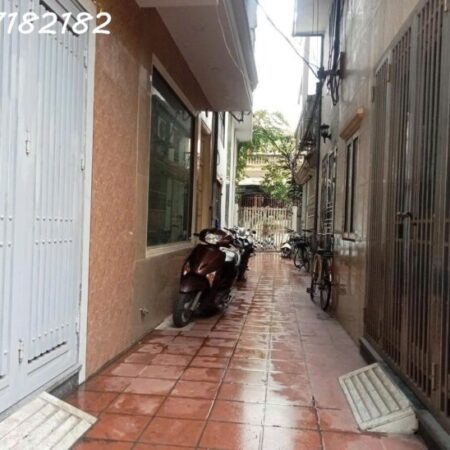 Bán nhà 4 tầng, 30m², 3PN, 4WC, Ngõ 344 Ngọc Thụy, Long Biên