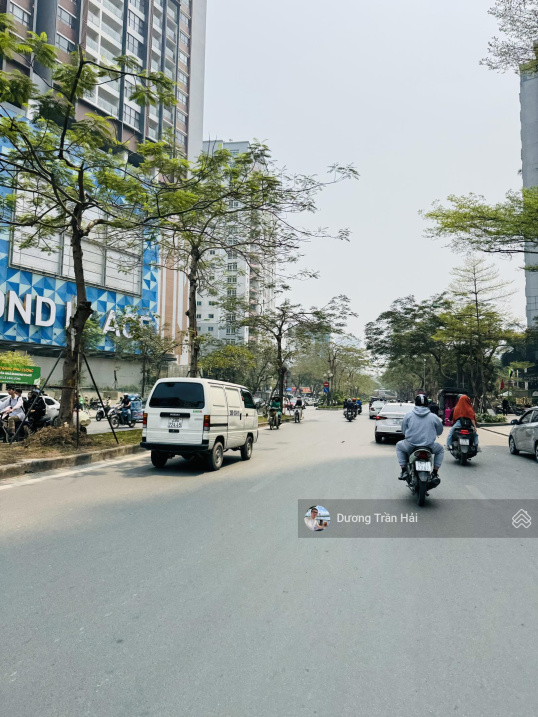 Bán nhà Phân Lô Phú Diễn 140m – Mặt tiền 18m – Lô Góc – Ô tô Vỉa Hè Tích Sản hiệu quả