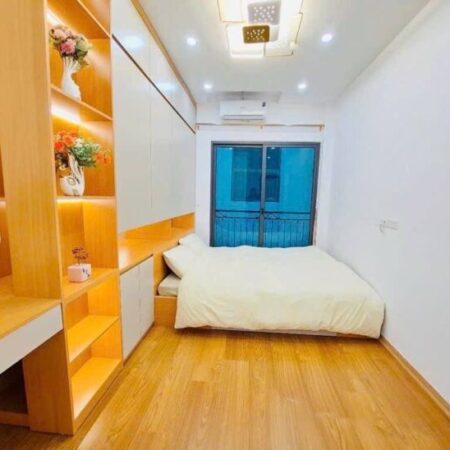 Bán nhà Hoàng Mai giá 5.56 tỷ, diện tích 28m2, 5 tầng, mặt tiền 3m Bán nhà Hoàng Mai giá 5.56 tỷ, diện tích 28m2, 5 tầng, mặt tiền 3m