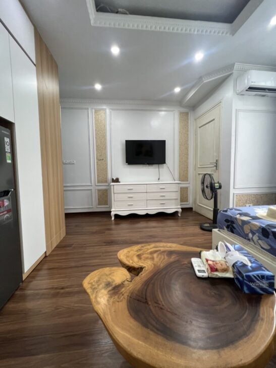 BÁN NHÀ MP ĐÌNH THÔN, NAM TỪ LIÊM 100M, 9T, MT 5M, Ô TÔ DỪNG ĐÕ, KD ĐỈNH, 41 TỶ. 0937651883.