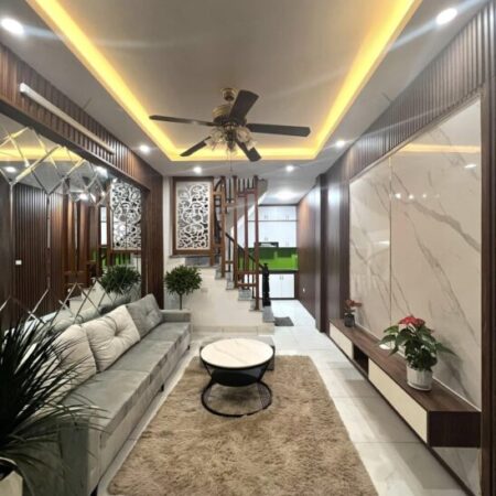 NHÀ ĐẸP PHÂN LÔ OTO CON ĐỖ RẤT GẦN – FULL NỘI THẤT – TIỆN ÍCH NGẬP TRÀN – AN SINH TỐT