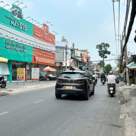 Bán nhà vườn nghỉ dưỡng DT khủng 1.226m2 MT 26m đường rộng 16m gần Nguyễn Văn Quá 66 tỷ.