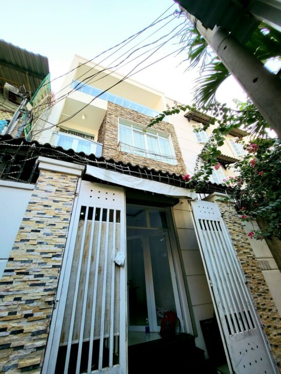 BÁN NHÀ PHƯỚC LONG B – Diện tích: 5 x 10m =50m2.