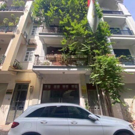 PHÂN LÔ TRUNG KÍNH???? 80M2 x 5T???? MT 6M???? 40.48 TỶ???? Ô TÔ TRÁNH TRƯỚC CỬA???? KD VĂN PHÒNG