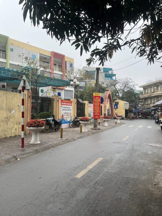 Cần bán nhà Mai Động – Ô tô 7 chỗ vào nhà – Lô góc 3 thoáng vĩnh viễn – MT 9m – Giá chào 12,8 tỷ