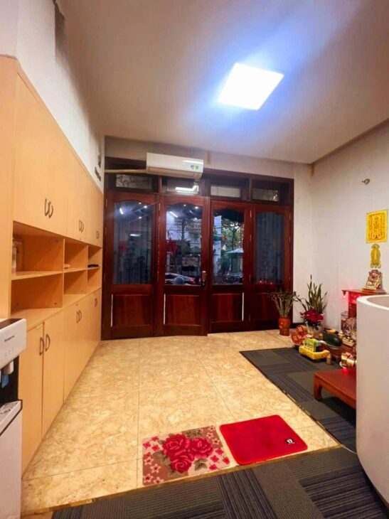 SIÊU PHẨM MP XUÂN QUỲNH, CẦU GIẤY 82M, 7T, MT 5M, VỈA HÈ, ÔTO TRÁNH, KD ĐỈNH, 42 TỶ. 0937651883.