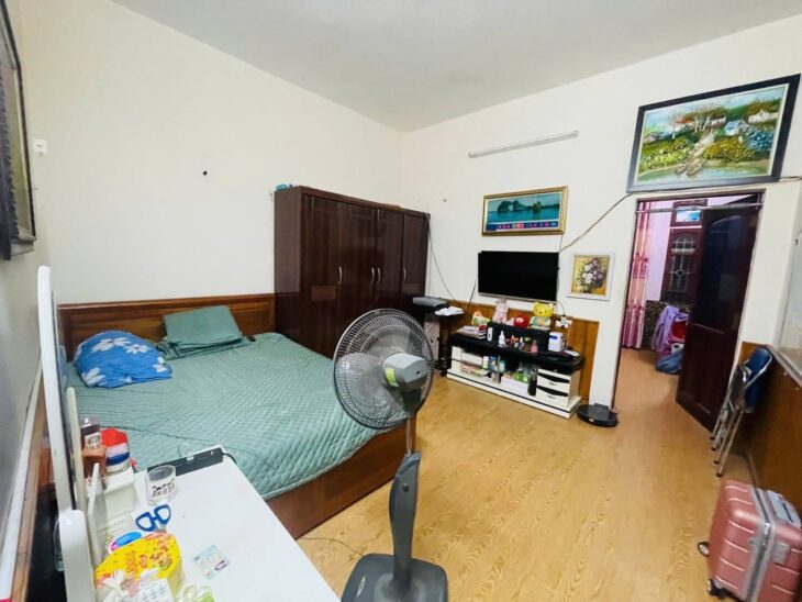 Bán nhà Tô Hiệu giá 12.8 tỷ, diện tích 59m2, 3 tầng, mặt tiền 22m