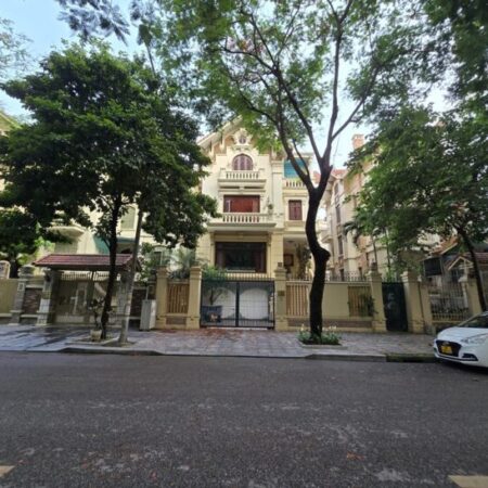 vier BÁN BIỆT THỰ VIEW HỒ LINH ĐÀM – DIỆN TÍCH RỘNG – FULL NỘI THẤT CAO CẤP