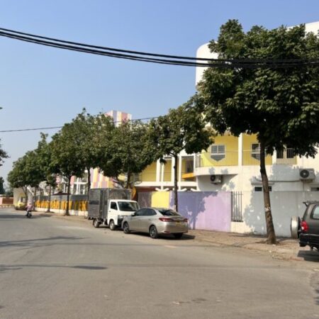 Bán nhà: Tựu Liệt, cách bx Nước Ngầm 1 km. 38m2, 5 tầng, lô góc, oto đỗ cửa. Hơn 5 tỷ