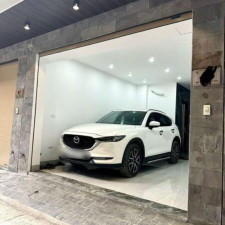 nhà đẹp Nguyễn Văn Cừ- Nguyễn Sơn-Gia Thuỵ, 38m x 6tầng, gara, thang máy, full nội thất