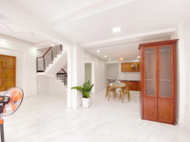 NHÀ 3 TẦNG – 7×11 – ĐƯỜNG XE HƠI – GIÁP TÂN PHÚ – CHỈ 5 TỶ