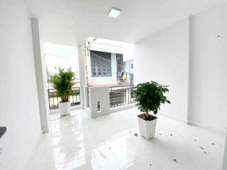 NHÀ 3 TẦNG – 7×11 – ĐƯỜNG XE HƠI – GIÁP TÂN PHÚ – CHỈ 5 TỶ