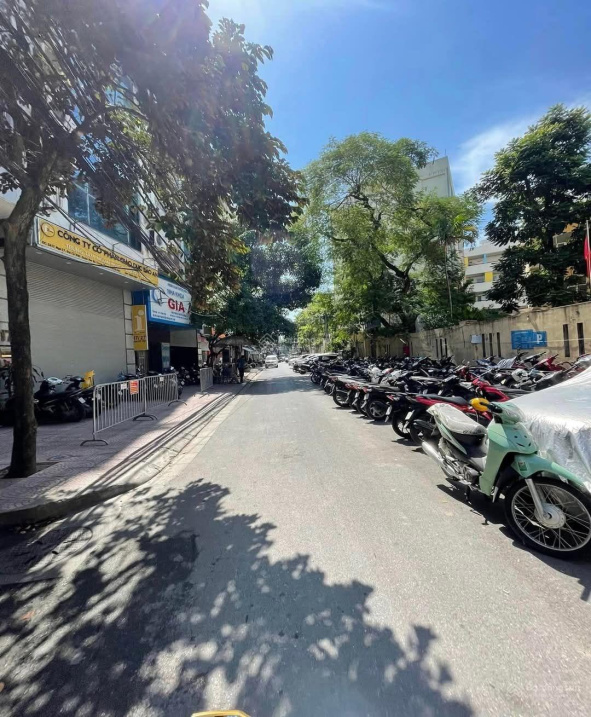 Siêu hiếm! Nhà phân lô Chùa Bộc 45m2 x 7 tầng thang máy chỉ 15 tỷ