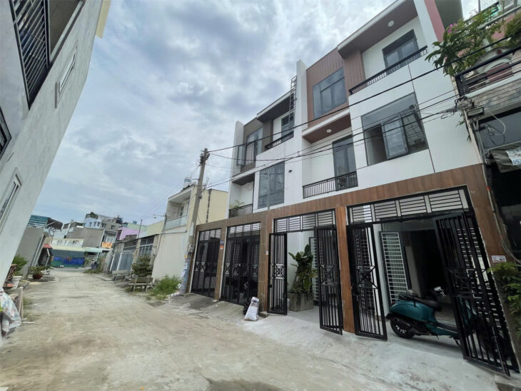 Cần bán nhà Thạnh Xuân 43 – 6 Pn -48M2 ĐẤT- ĐƯỜNG THÔNG 6M-3,58 TỶ.